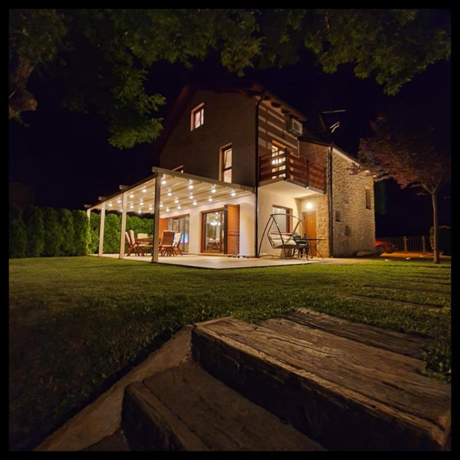 Villa Leko Dream House Cetina Exterior photo